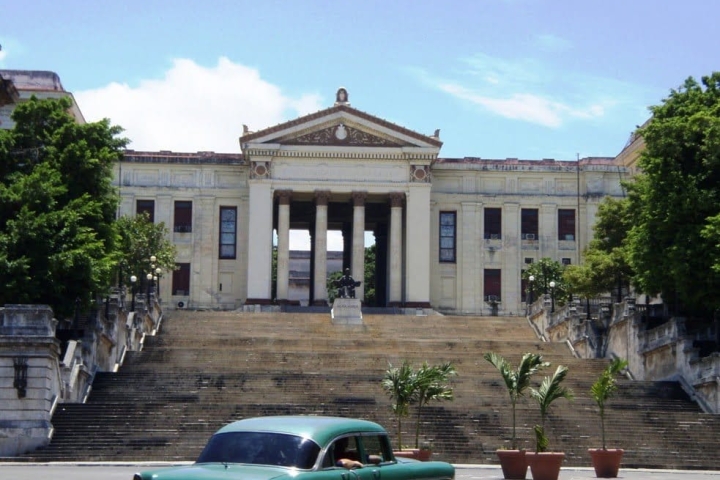 Universidad de La Habana cosas que ver y hacer en La Habana Cuba Universidad de La Habana cosas que ver y hacer en La Habana Cuba