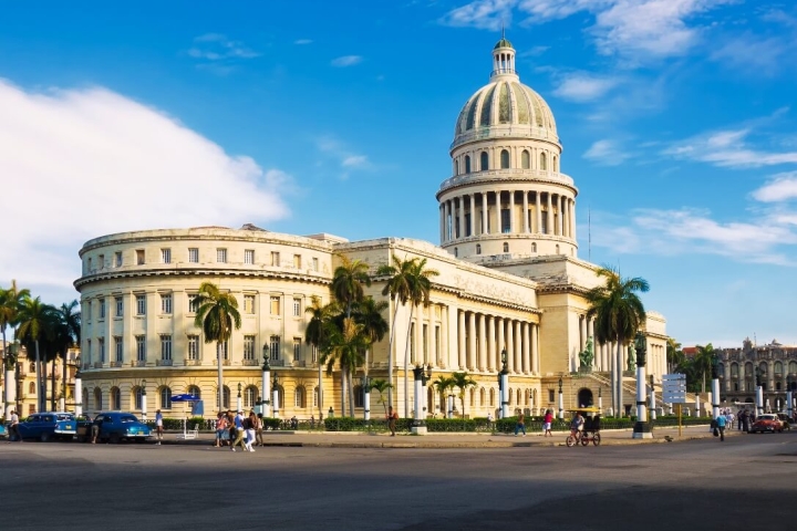 El Capitolio de La Habana es el edificio mas importante de la ciudad. Cosas que ver en la Habana Cuba El Capitolio de La Habana es el edificio mas importante de la ciudad. Cosas que ver en la Habana Cuba