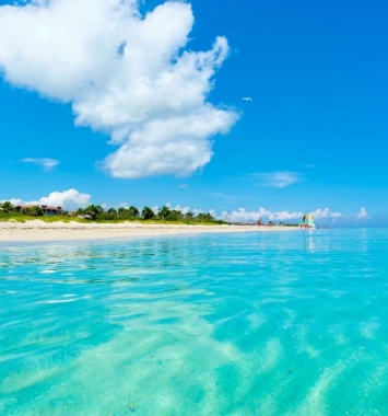 El clima de Cuba tiene altas temperaturas del mar El clima de Cuba tiene altas temperaturas del mar