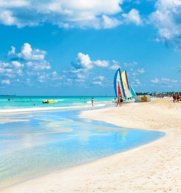 playa de Varadero viajar a Cuba con niños playa de Varadero viajar a Cuba con niños