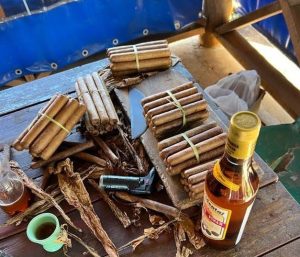 Rum and Cuban cigars on the Viñales Tour